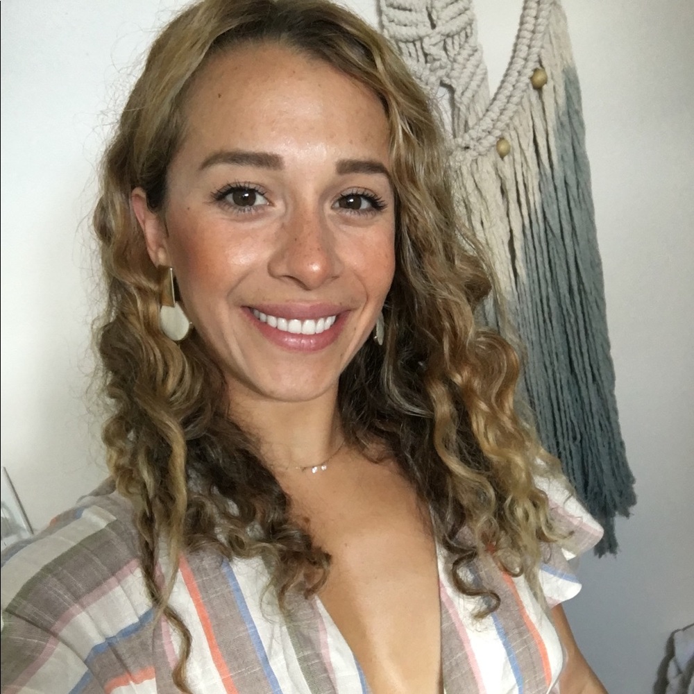 Meet your Posher, Brittaney